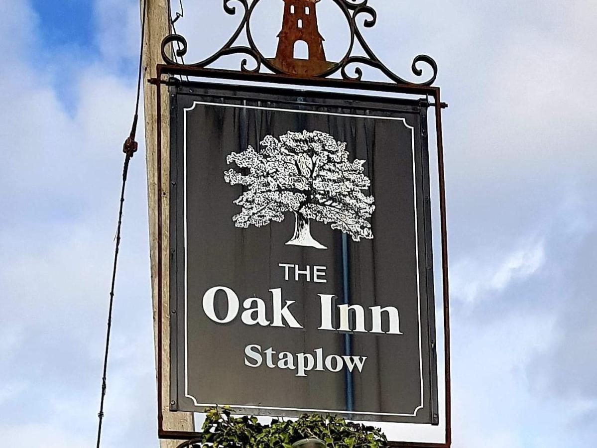 The Oak Inn Staplow Ledbury Exterior photo